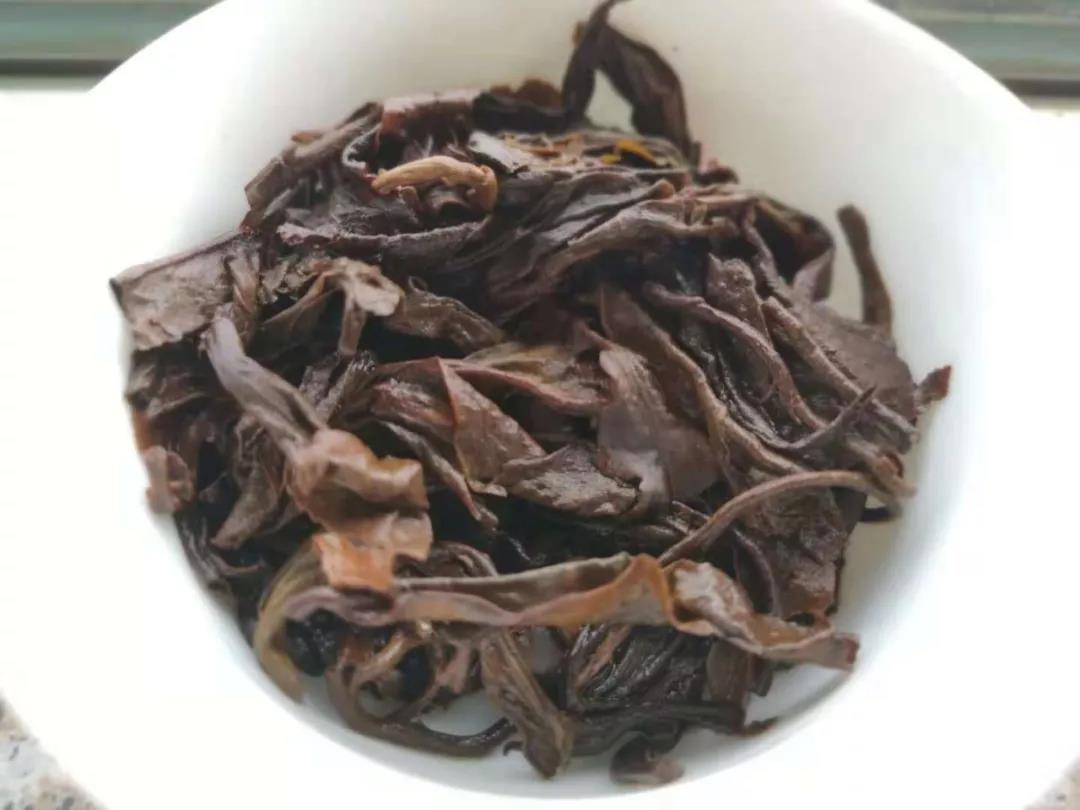 《纸上谈茶》之二十三：老班章熟茶发酵过程全记录